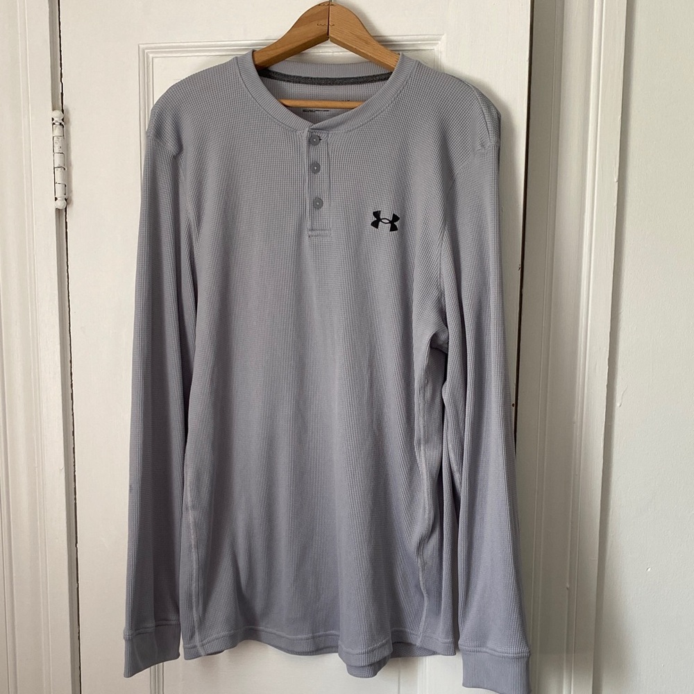 Under Armour Men's Gray Long Sleeve Shirt loose fit size large